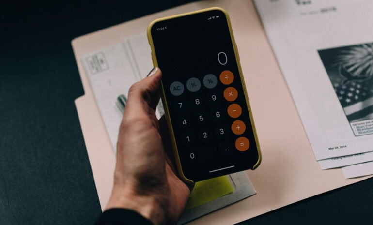 black Android smartphone